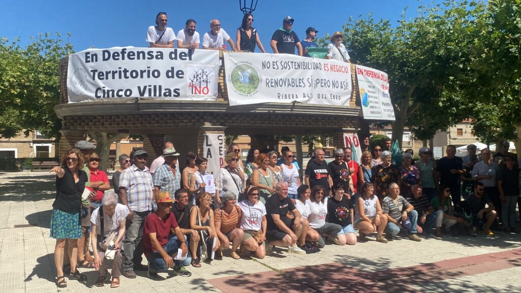 Movilización "Despierta, renovables sí pero no así" en Luceni (Zaragoza)